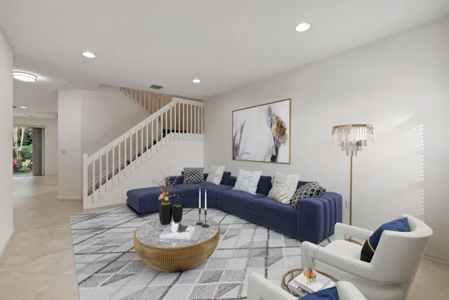 Residence photo 5
