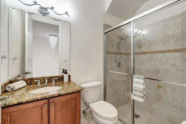 Residence photo 20