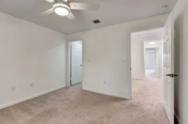 Residence photo 34