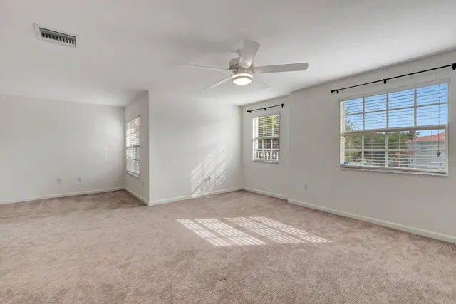Residence photo 44