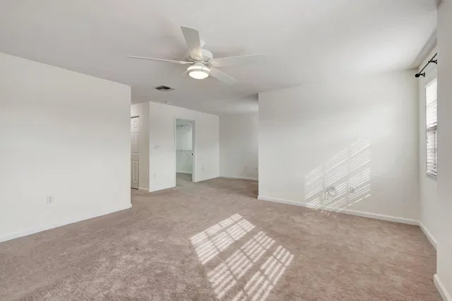 Residence photo 45