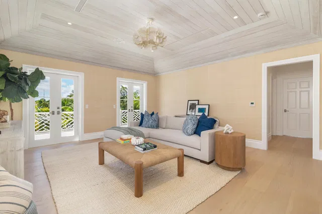 SoSo West Palm Beach Residence photo 17