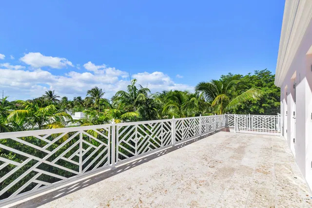 SoSo West Palm Beach Residence photo 23