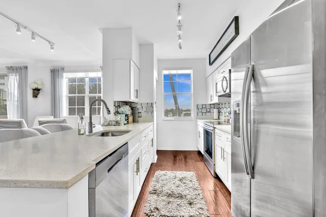 The Montecito Unit 213 photo 5