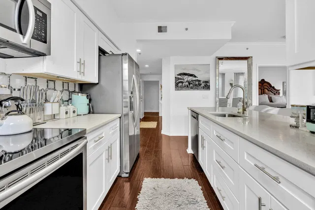 The Montecito Unit 213 photo 8