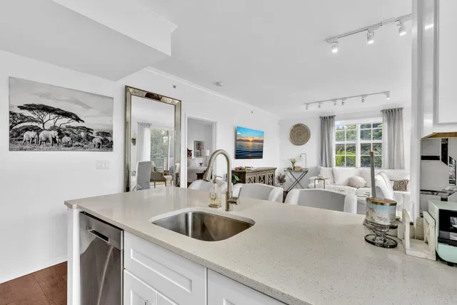 The Montecito Unit 213 photo 30