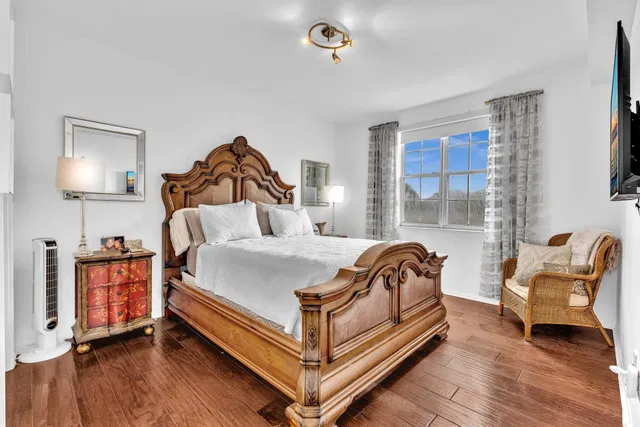 The Montecito Unit 213 photo 38