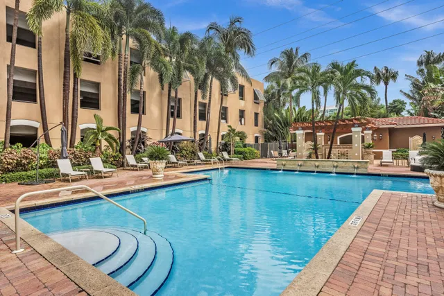 The Montecito Unit 213 photo 58