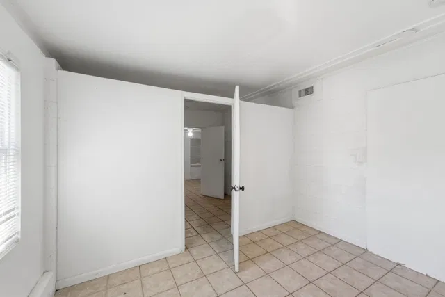 Residence photo 19