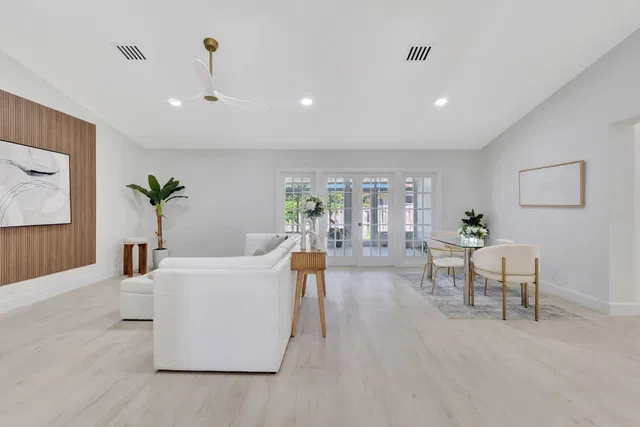 SoSo West Palm Beach Residence photo 16