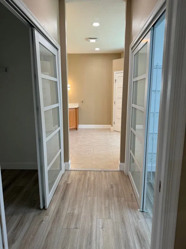 Residence photo 12