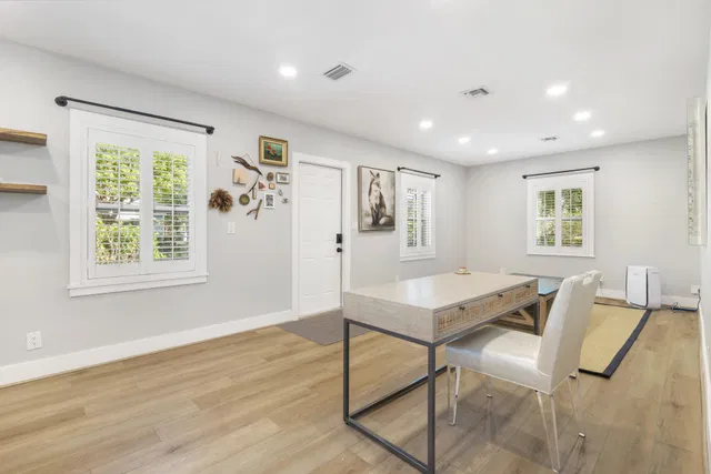 West Palm Beach Residence photo 3