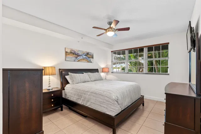 The Astor Unit 214 photo 13