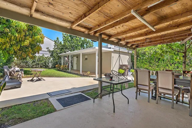 West Palm Beach Residence photo 5