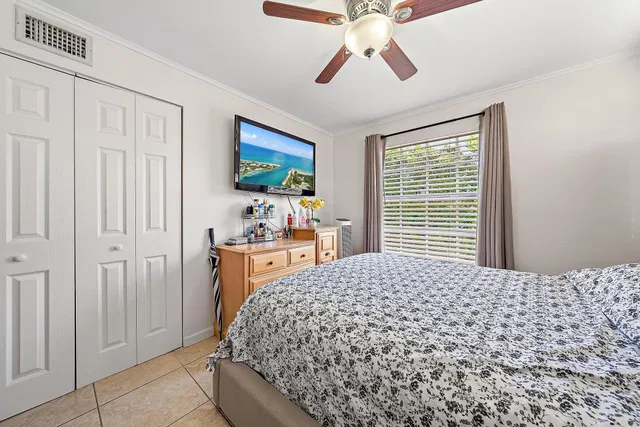 West Palm Beach Residence photo 12