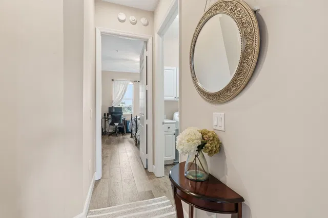 Residence photo 18