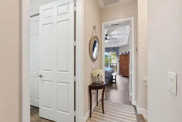 Residence photo 19