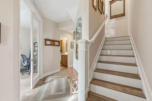 Residence photo 34