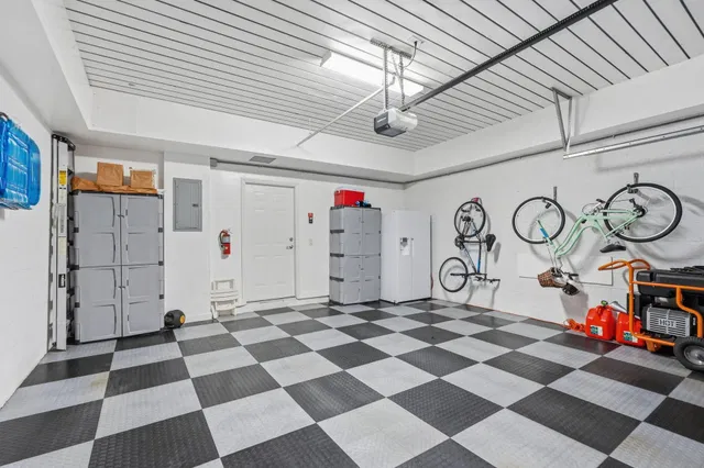 Residence photo 40