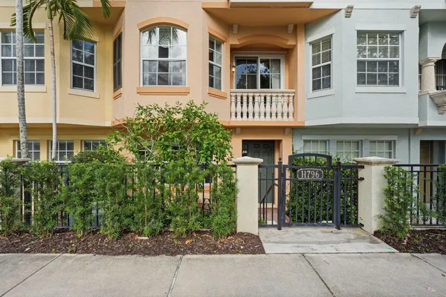 Residence photo 47