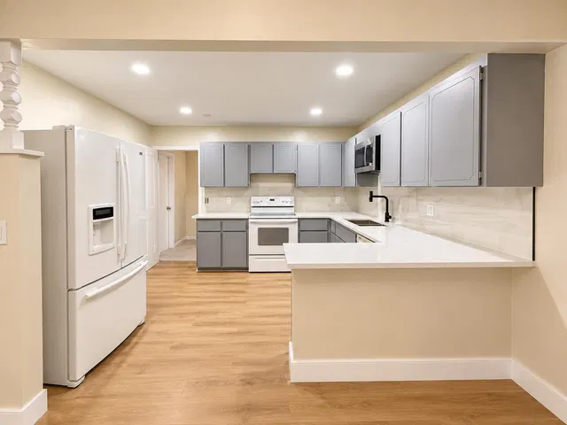  Residence photo 6