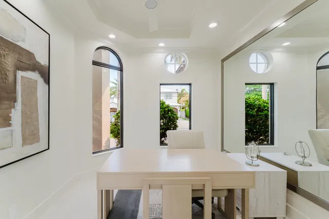 Boca Harbour Residence photo 17