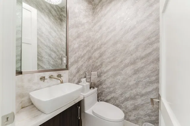 Boca Harbour Residence photo 19