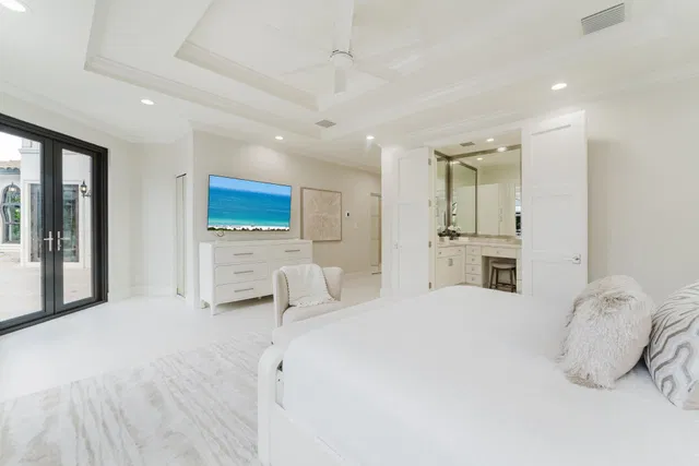 Boca Harbour Residence photo 25