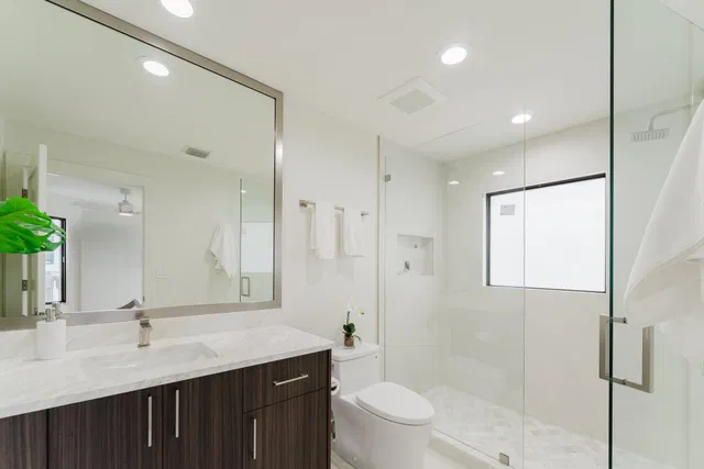Boca Harbour Residence photo 39