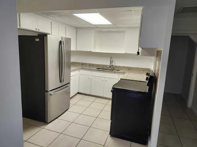 Residence photo 5