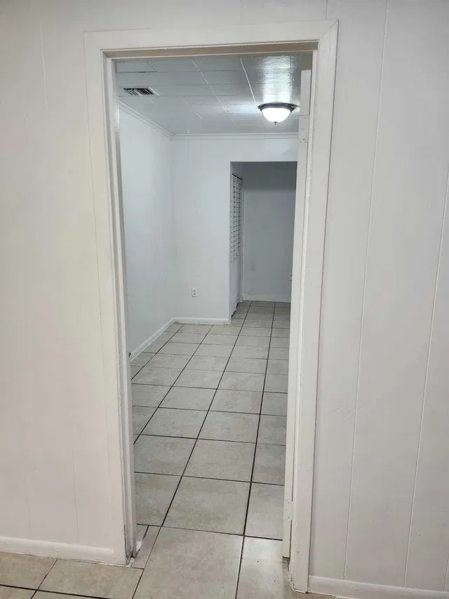 Residence photo 8