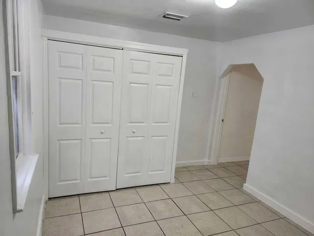 Residence photo 9