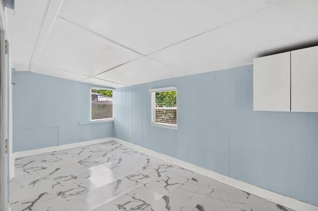 Residence photo 41