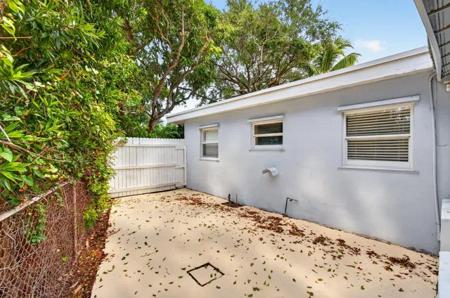 Residence photo 53