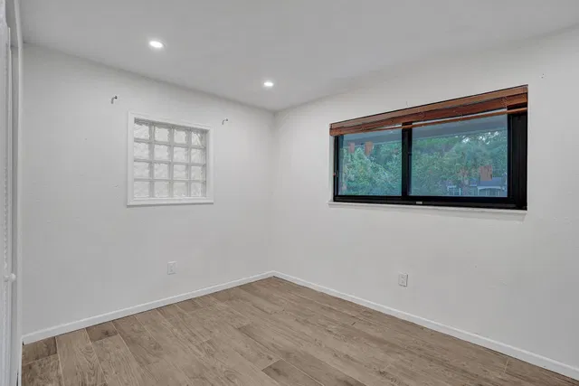 Residence photo 21