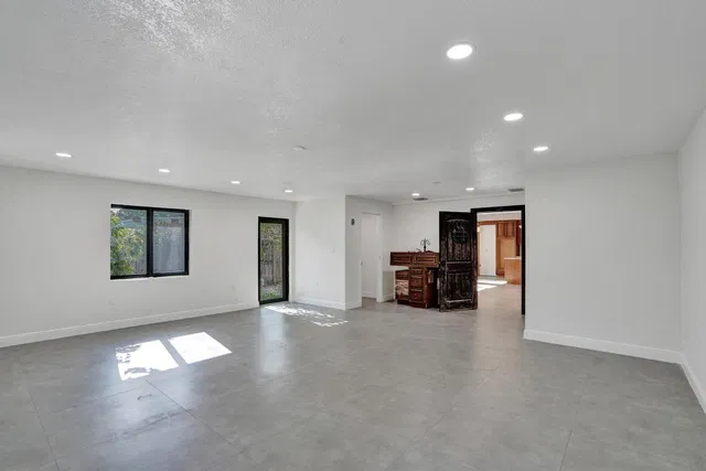 Residence photo 29