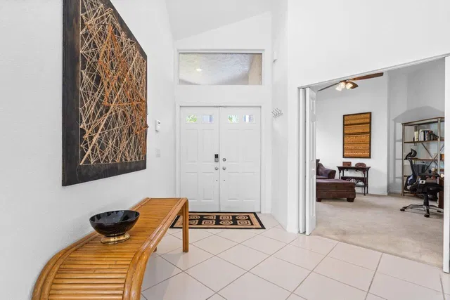 Residence photo 3