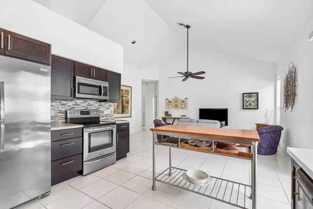 Residence photo 14
