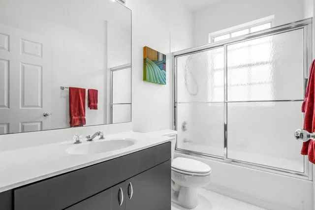 Residence photo 23