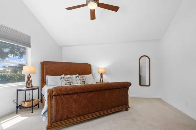 Residence photo 28
