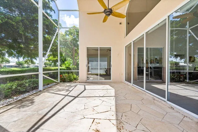 Residence photo 41