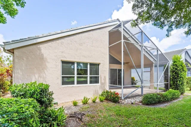 Residence photo 42