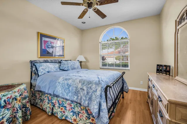  Residence photo 20