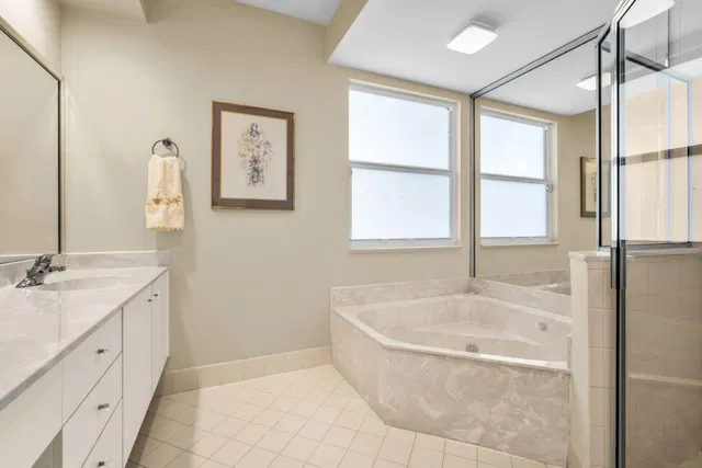  Residence photo 25
