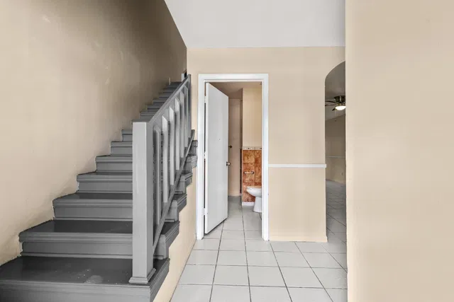 Residence photo 3