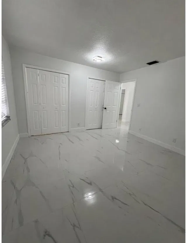  Residence photo 6