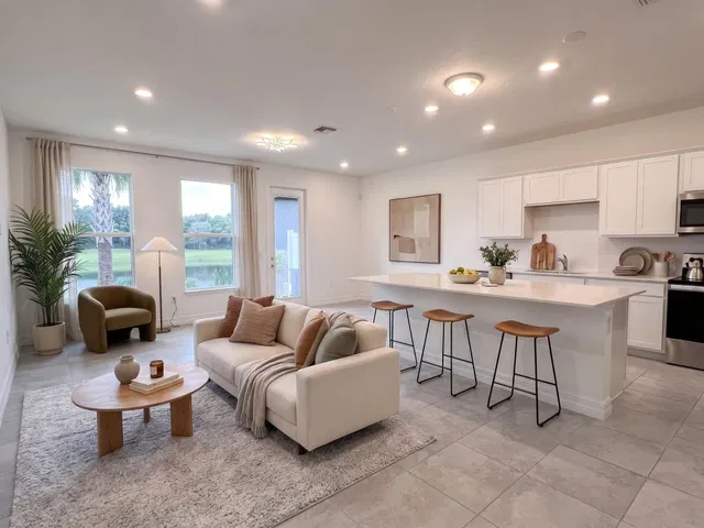 Residence photo 5