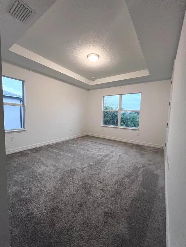 Residence photo 12