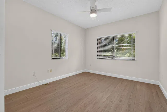  Residence photo 21