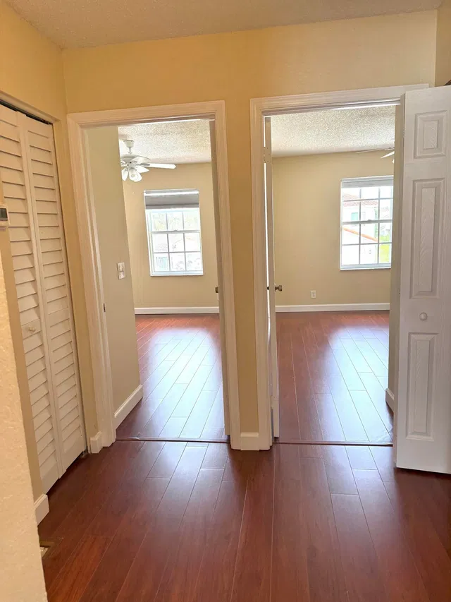 Residence photo 24